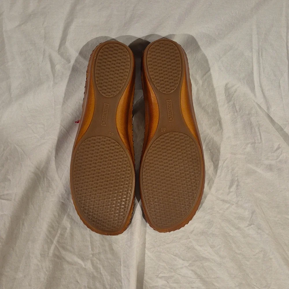 PIKOLINOS Brown Flats with Cutout Design - Picture 3 of 6